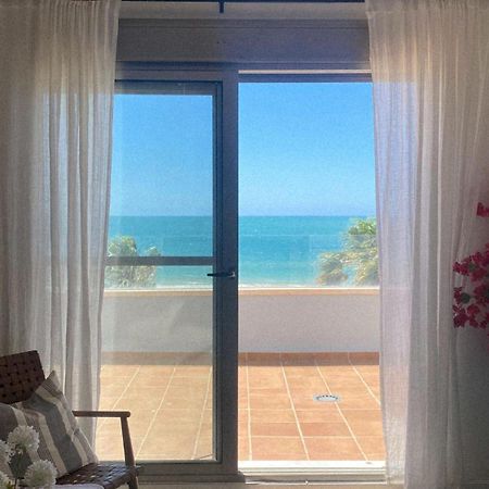 דירות רוטה Atico Al Sol En Primera Linea De Playa מראה חיצוני תמונה